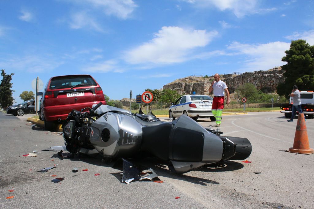 Σκοτώθηκε οδηγός μοτοσικλέτας στη Θεσσαλονίκη