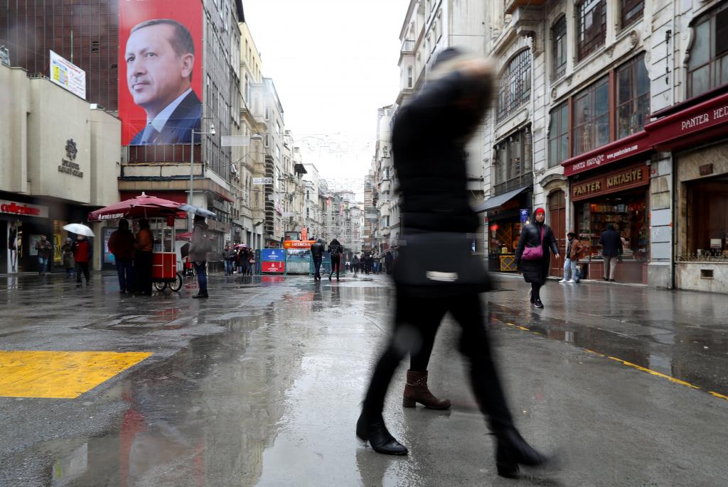 Απαγόρευση συγκεντρώσεων στην πλατεία Ταξίμ την Πρωτοχρονιά