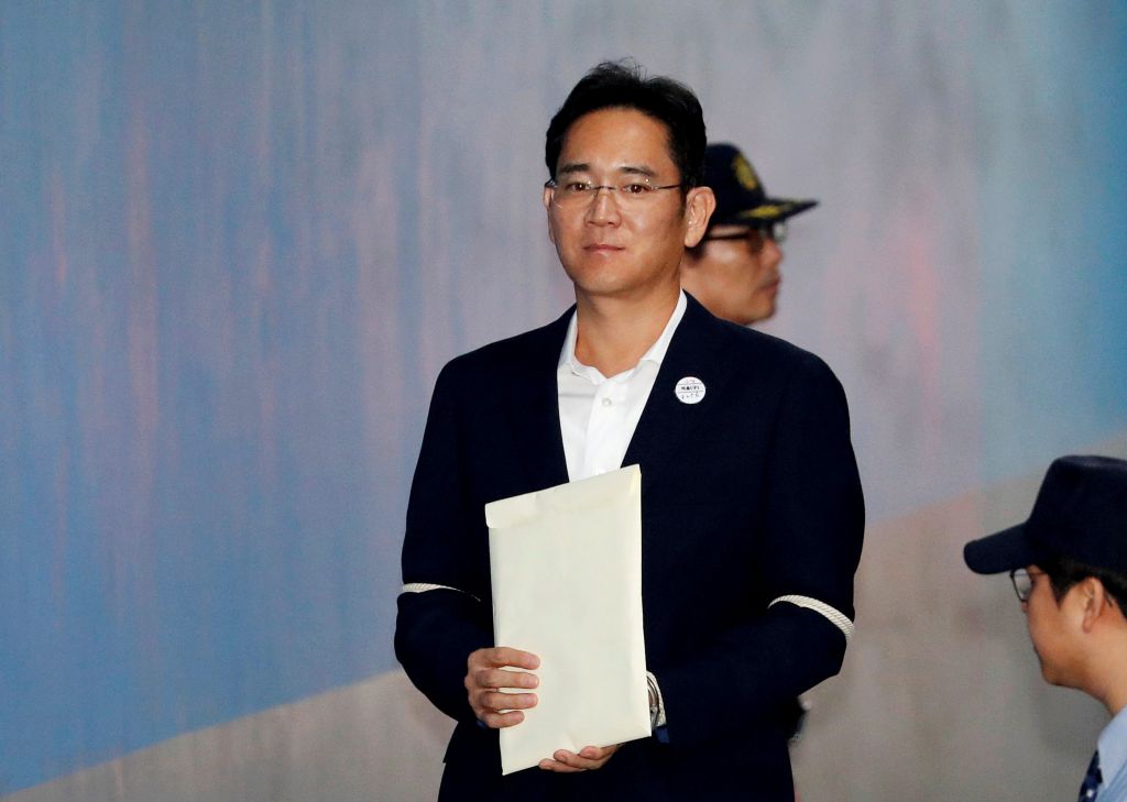 Αντιμέτωπος με κάθειρξη 12 ετών ο αντιπρόεδρος της Samsung