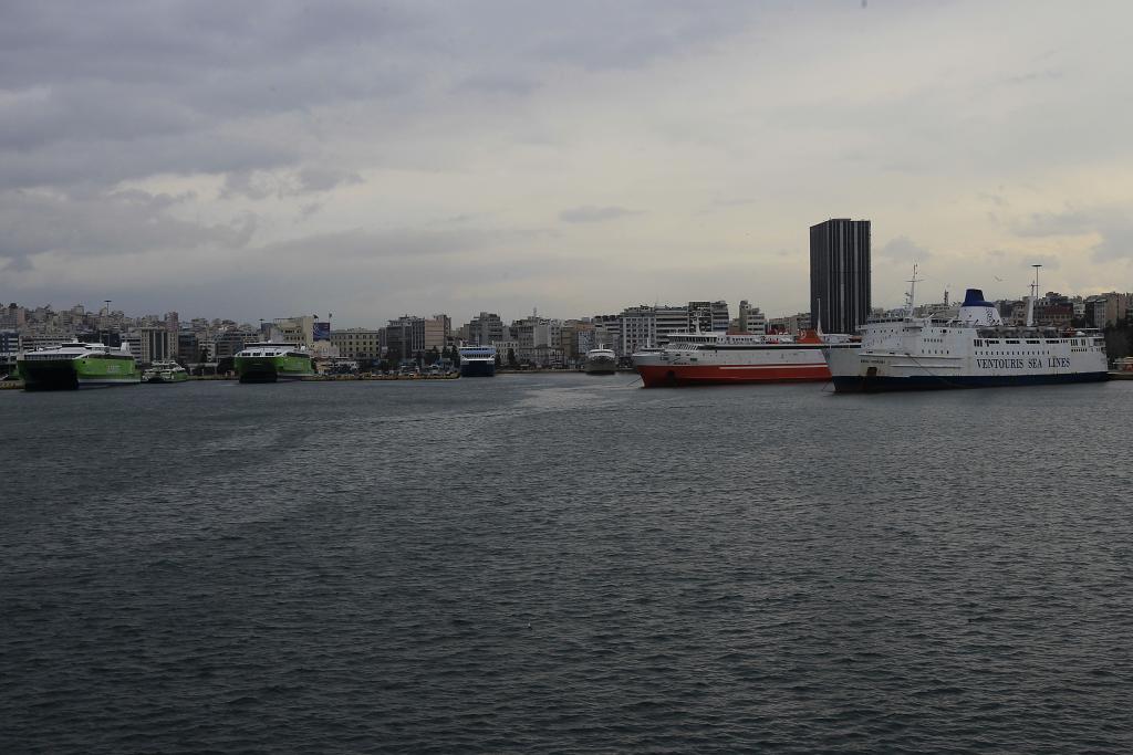 Στον Πειραιά 14 νέες ναυτιλιακές εταιρείες