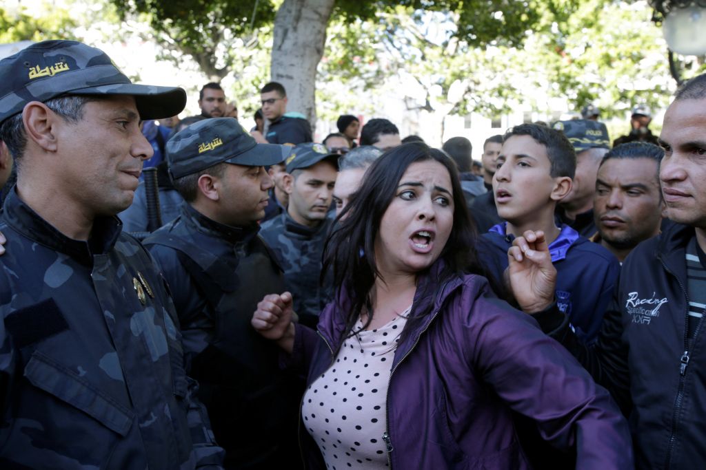 Τυνησία: Μπαράζ συλλήψεων σε διαμαρτυρίες κατά της λιτότητας