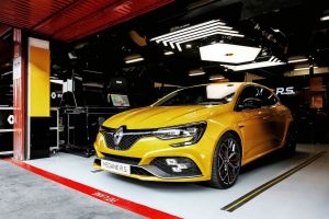 Renault Megane RS Trophy: Ιπποστάσιο 300 ίππων