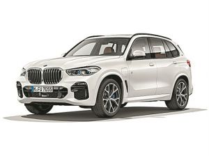 BMW X5 xDrive45e iPerformance: SUV πολυτελείας 394 ίππων