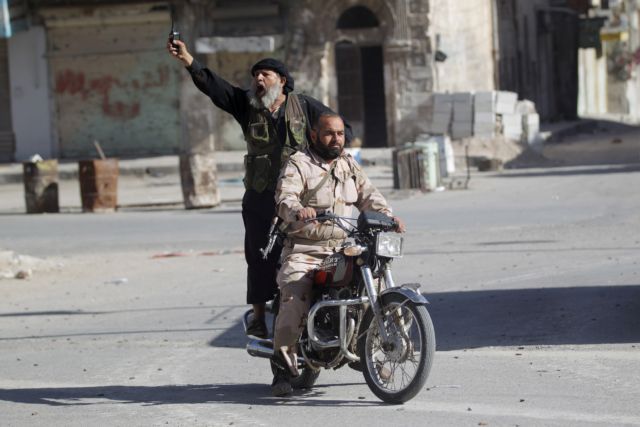 Συρία: Ξεκίνησε η αποχώρηση ανταρτών από την Ιντλίμπ
