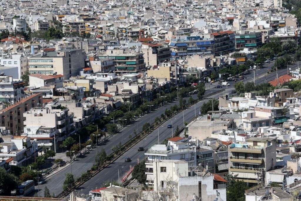 Σύσκεψη τριών υπουργών για τα όρια της δόμησης