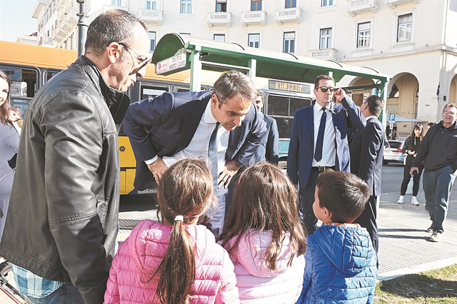 Διπλό χτύπημα από τον Μητσοτάκη