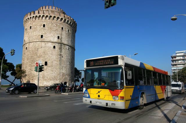 Απεργία ΟΑΣΘ : «Xειρόφρενο» τραβούν τα λεωφορεία στη Θεσσαλονίκη