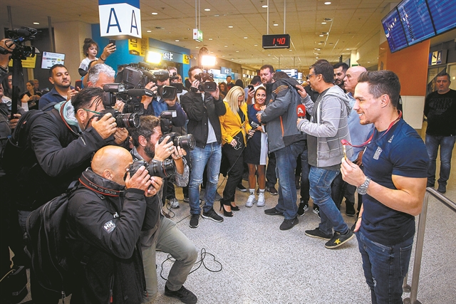 «Εσύ δεν πας καλά, σ’ το έχω πει»