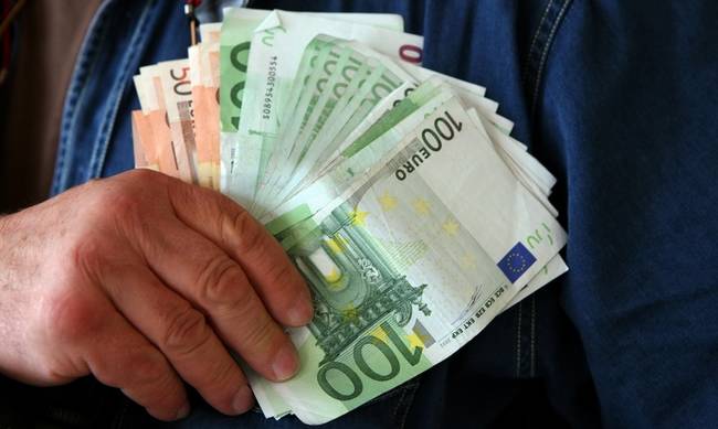 Μποναμάς… κάλπης από 300 έως 1.400 ευρώ – Ποιοι το δικαιούνται
