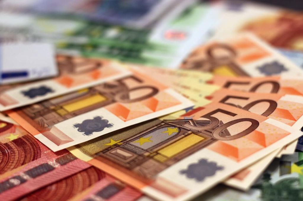 Αναδρομικά : Ποιοι θα μοιραστούν τα 820 εκατ. ευρώ μέχρι τα Χριστούγεννα