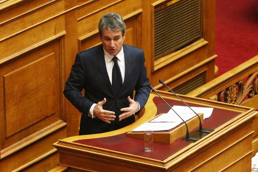 Λοβέρδος: Δεν υπάρχει στη συμφωνία το όνομα του μεσάζοντα