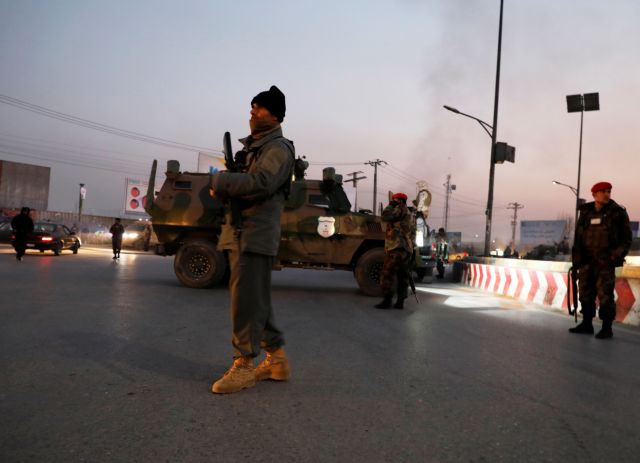 Λουτρό αίματος μετά από επίθεση στην Καμπούλ – Τουλάχιστον 30 νεκροί