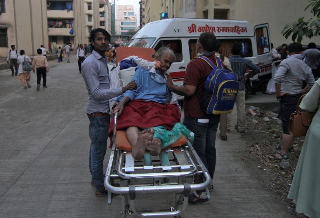 Ινδία: Τουλάχιστον έξι νεκροί από πυρκαγιά σε νοσοκομείο