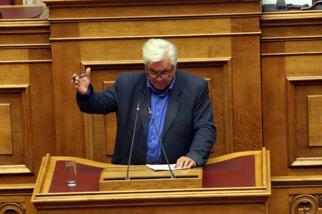 Παπαχριστόπουλος: Και να μην υπήρχε η FYROM θα έπρεπε να την εφεύρουμε