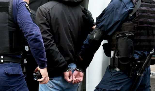 Πειραιάς: Συνελήφθη 21χρονος αλλοδαπός για ναρκωτικά