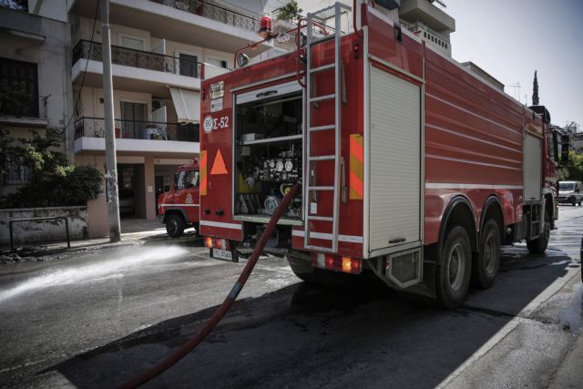 Λεωφορείο τυλίχθηκε στις φλόγες στην Αγία Παρασκευή