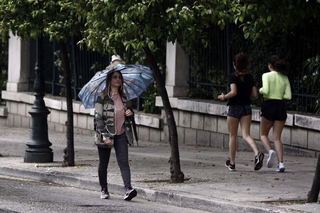 Καιρός: Βροχή και ζέστη το Σάββατο