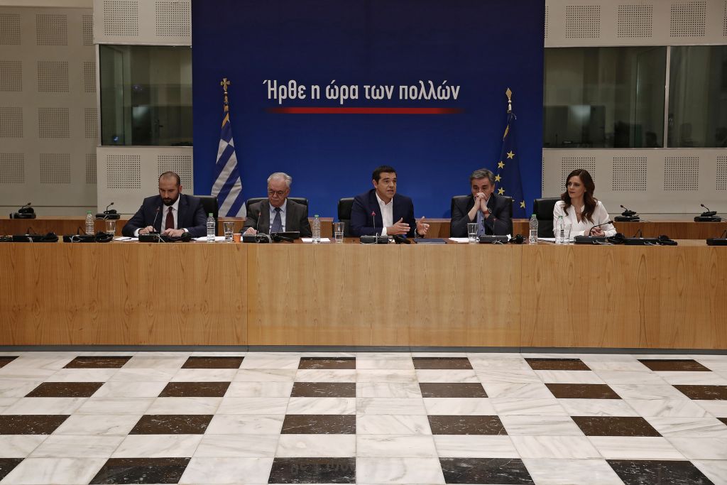 Φουντώνουν τα σενάρια για εκλογές τον Ιούνιο με την χορήγηση της 13ης σύνταξης