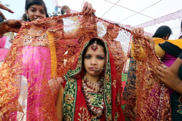 Unicef: 765 εκατομμύρια παιδιά παγκοσμίως αναγκάστηκαν να παντρευτούν πριν γίνουν 18 ετών