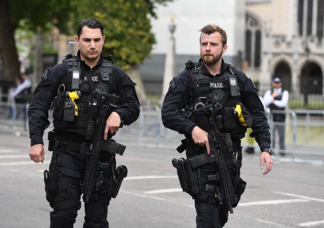 Συνελήφθησαν τρομοκράτες που είχαν συγκεντρώσει εκρηκτικές ύλες σε χώρους του βορειοδυτικού Λονδίνου