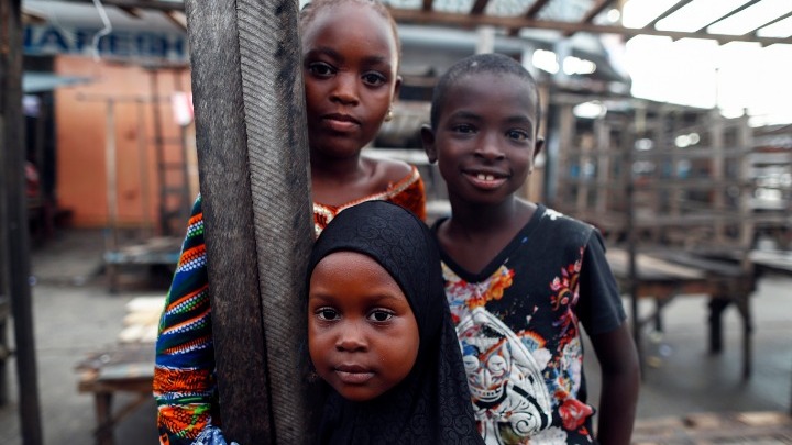 Ερευνα: Ένα στα τρία παιδιά στην Αφρική πεθαίνει λόγω πείνας