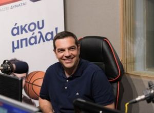 Ο Τσίπρας εμπνέεται από τη… Λίβερπουλ των ανατροπών