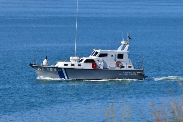 Ένας τραυματίας σε προσάραξη θαλαμηγού στη Σίφνο