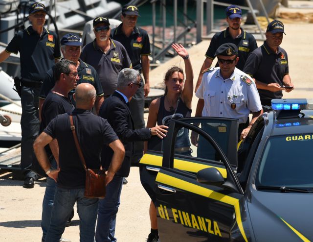 Ιταλία: Σε δίκη πλοίαρχος – πολέμια των «κλειστών λιμανιών»