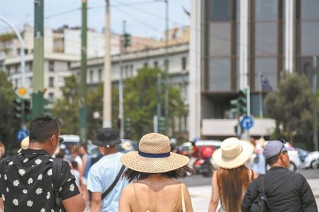 Έρχεται καύσωνας: Σε ποιες περιοχές ο υδράργυρος θα φθάσει τους 40 βαθμούς Κελσίου