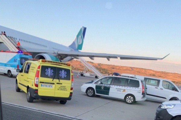 Πανικός στον αέρα: Δεκάδες τραυματίες από αναταράξεις σε πτήση προς Μαδρίτη