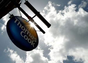 Thomas Cook: Χάος μετά την κατάρρευση – Στον αέρα περισσότεροι από 600.000 τουρίστες