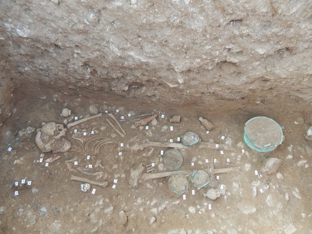 Πάνω από 200 ταφές αποκαλύφθηκαν στην ανασκαφή της Αχλάδας