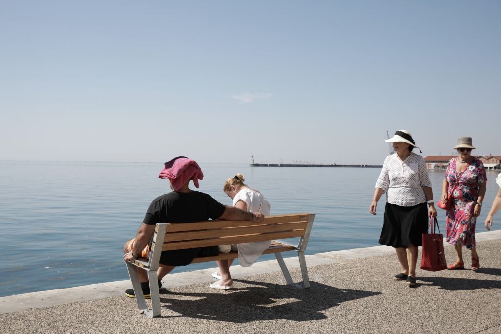 Καιρός : Υψηλές θερμοκρασίες και βοριάδες την Τρίτη