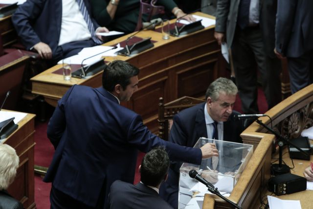 Ολοκληρώθηκε η ψηφοφορία για τη Σύσταση Προανακριτικής για Παπαγγελόπουλο