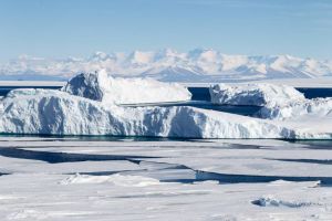 Ανταρκτική: Αποκολλήθηκε παγόβουνο έκτασης όσο δεκαπέντε φορές το Παρίσι
