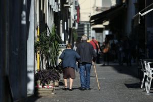 Αναδρομικά : Σε 15 μέρες κλειδώνει η α’ δόση