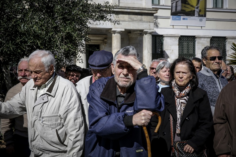 Ο λογαριασμός για να «χτίσετε» εφάπαξ και επικουρικές