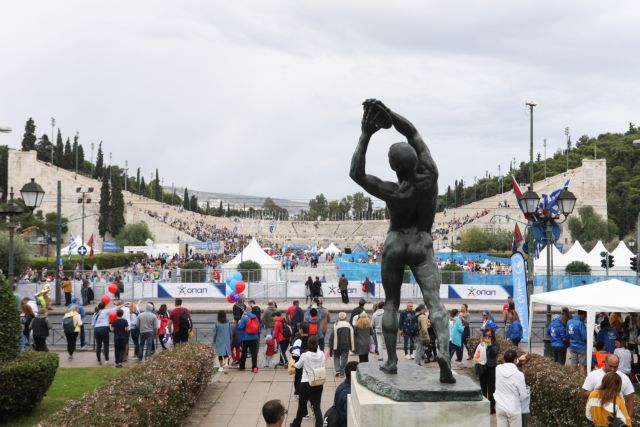 Μαραθώνιος: Πρώτες βοήθειες σε 200 δρομείς, ένας με έμφραγμα