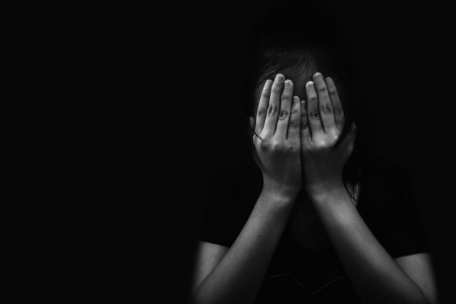 Δυτική Αττική : Απόπειρα βιασμού 17χρονης – Την έσωσαν περαστικοί