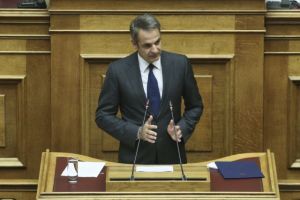 «Βολές» Μητσοτάκη κατά ΣΥΡΙΖΑ για τα άδεια έδρανα στη Βουλή