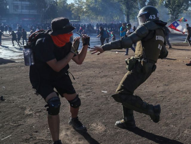 Χιλή: Στους 29 ανήλθε ο αριθμός των νεκρών από τις διαδηλώσεις