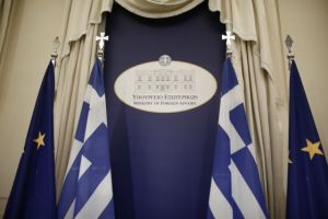 Συζητήσεις για επικαιροποίηση της συμφωνίας με Ιταλία για την υφαλοκρηπίδα του Ιονίου