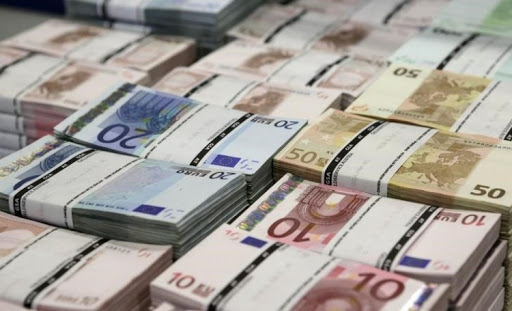 Προειδοποίηση Κομισιόν στην Κύπρο για τη νομοθεσία για το μαύρο χρήμα