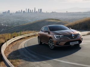 Πόσους ίππους αποδίδει το υβριδικό Renault Megane