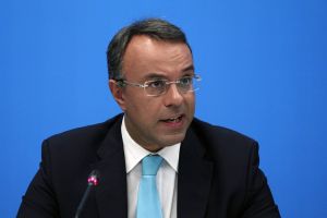 Σταϊκούρας: Δέσμευση για παράταση της αναστολής φορολογικών υποχρεώσεων