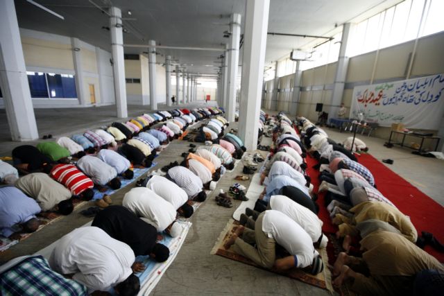 Ραμαζάνι: Τι αποφάσισε η κυβέρνηση για τον τρόπο και τις ώρες προσευχής