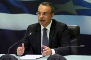 Σταϊκούρας: Το κράτος θα συνεισφέρει τις ημέρες που κάποιος δεν δουλεύει