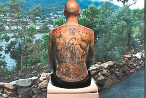 Ενα τατουάζ – έργο τέχνης, σε ζωντανή μετάδοση καθημερινά από την Τασμανία!