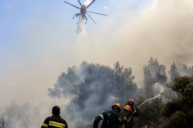 Megalh Fwtia Kaiei Dasikh Ektash Sto Layrio Ekkenw8hkan Prolhptika Oikismoi Ta Nea