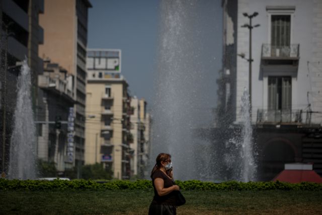 Κοροναϊός: Σκέψεις για καθολική χρήση μάσκας για να αντιμετωπιστεί η έξαρση στην Αττική